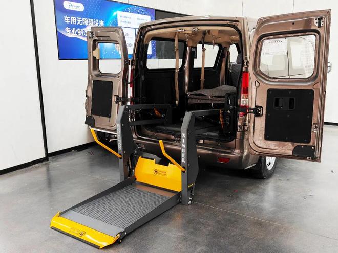 暖科技看无障碍出行的中国智慧！新葡京第21届RA车展速递 温(图3)