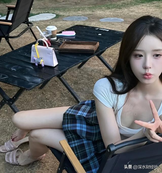 军：年轻人开始对坐地起价说不！澳门新葡京入口景区外的帐篷大(图4)